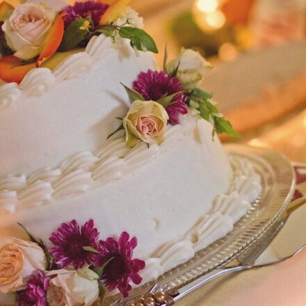 Ritalicious wedding cake
