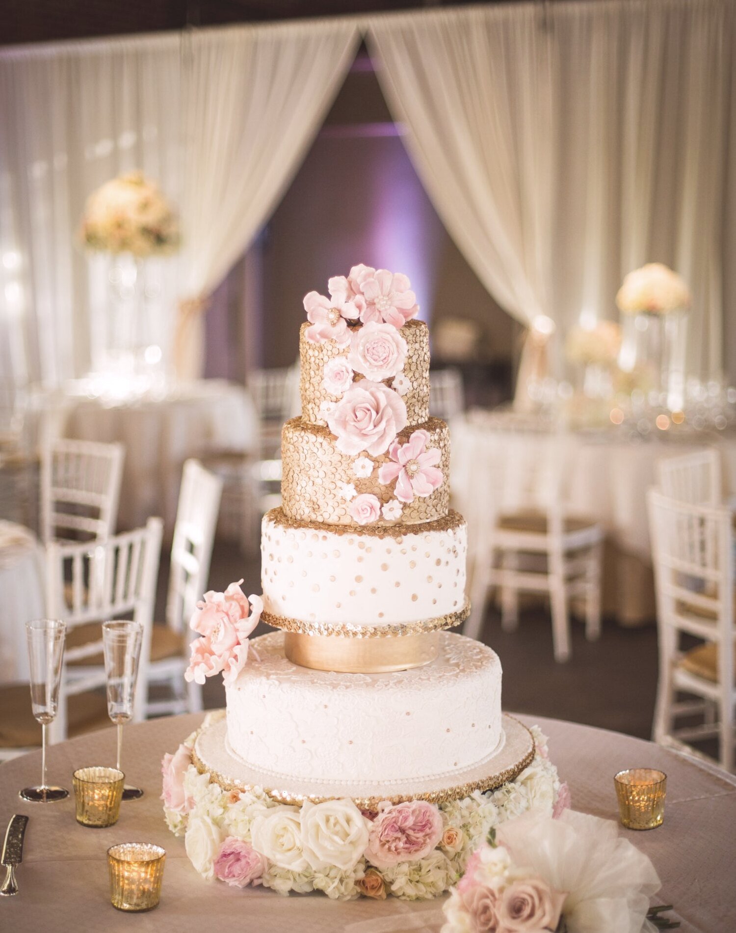 Ritalicious wedding cake